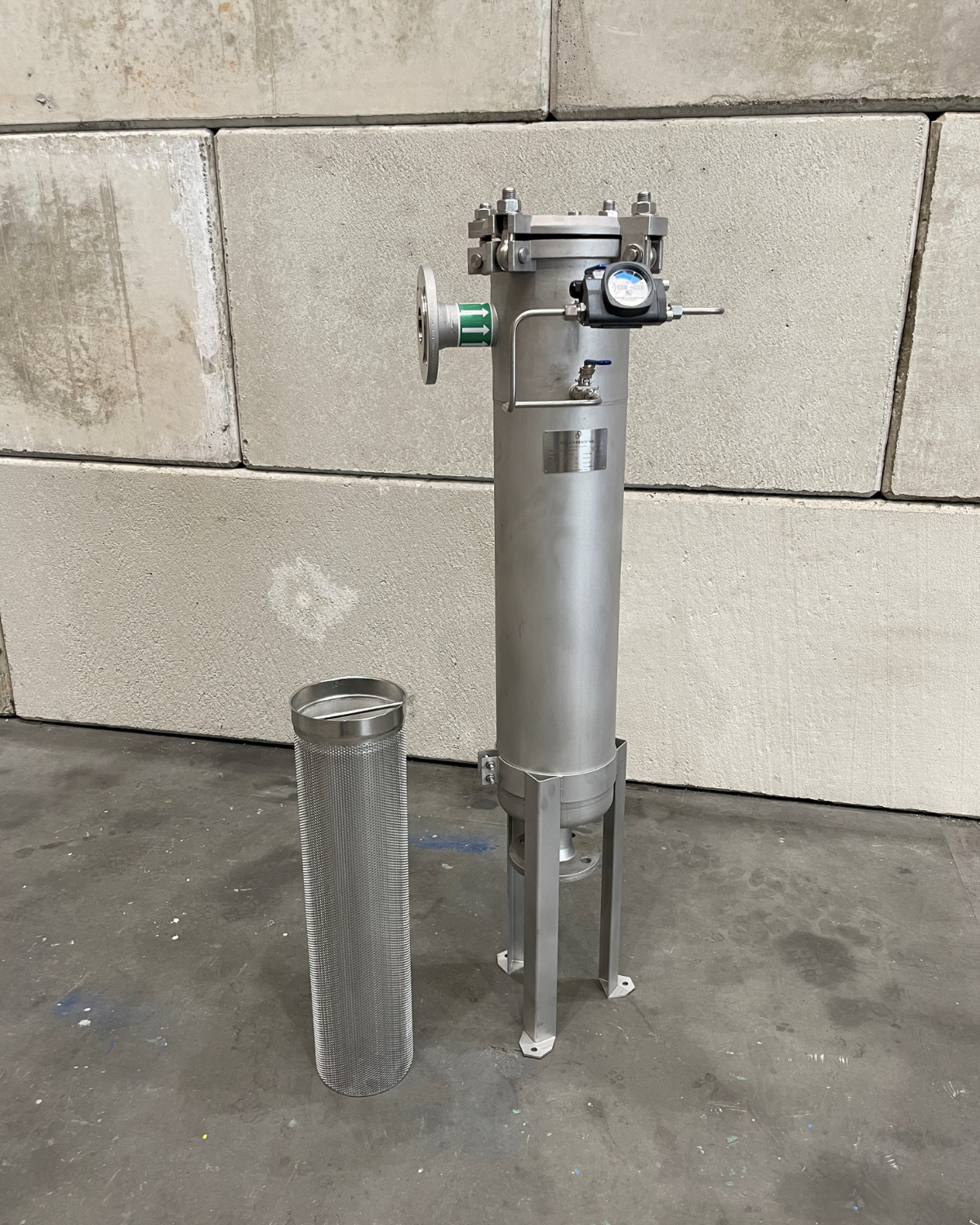 Bag Filter EFB-S for solid liquid separation in action