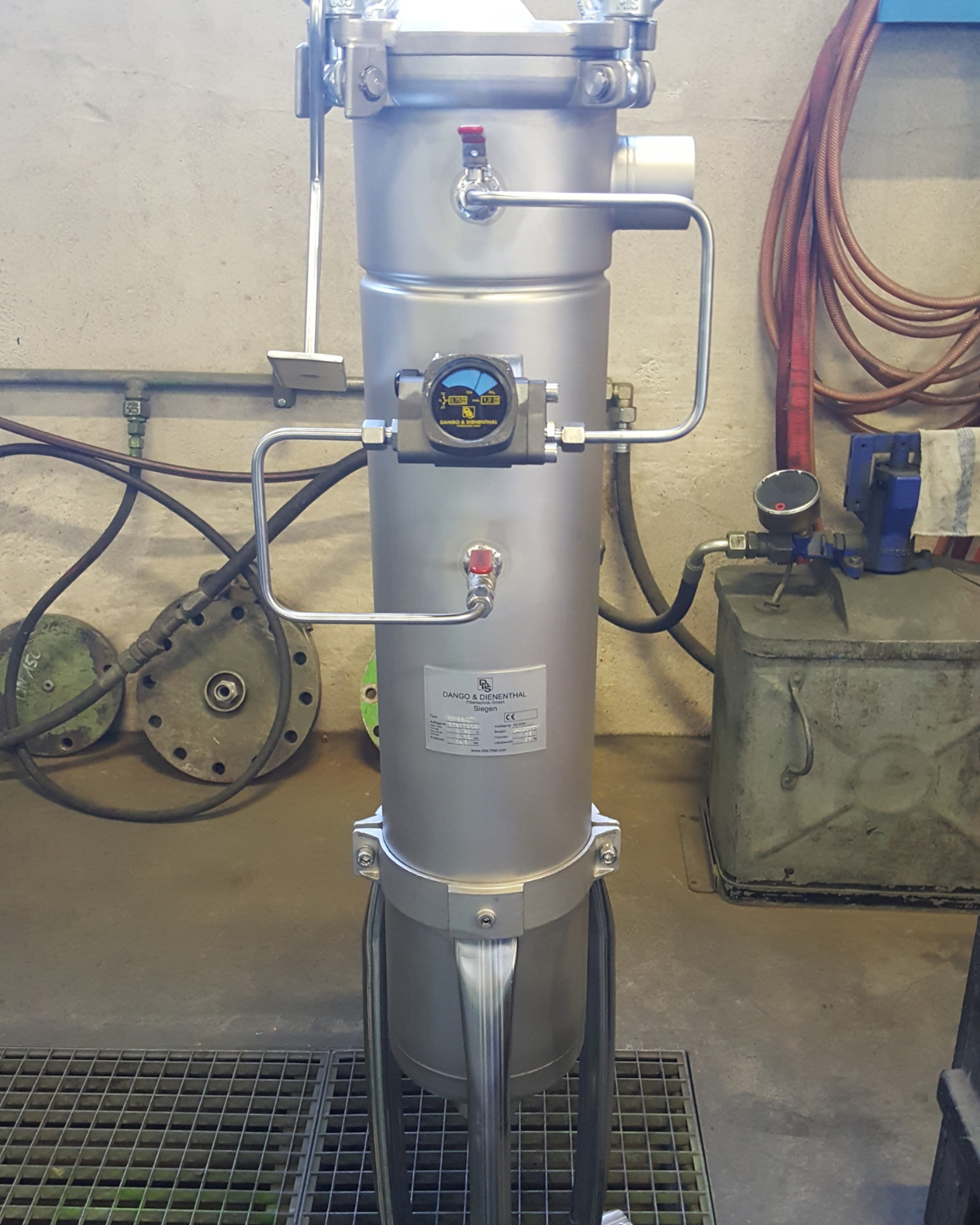 Bag Filter EFB-S for solid liquid separation in action